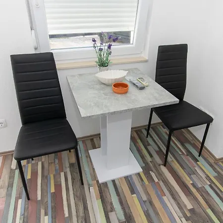 Vanaris Apartman